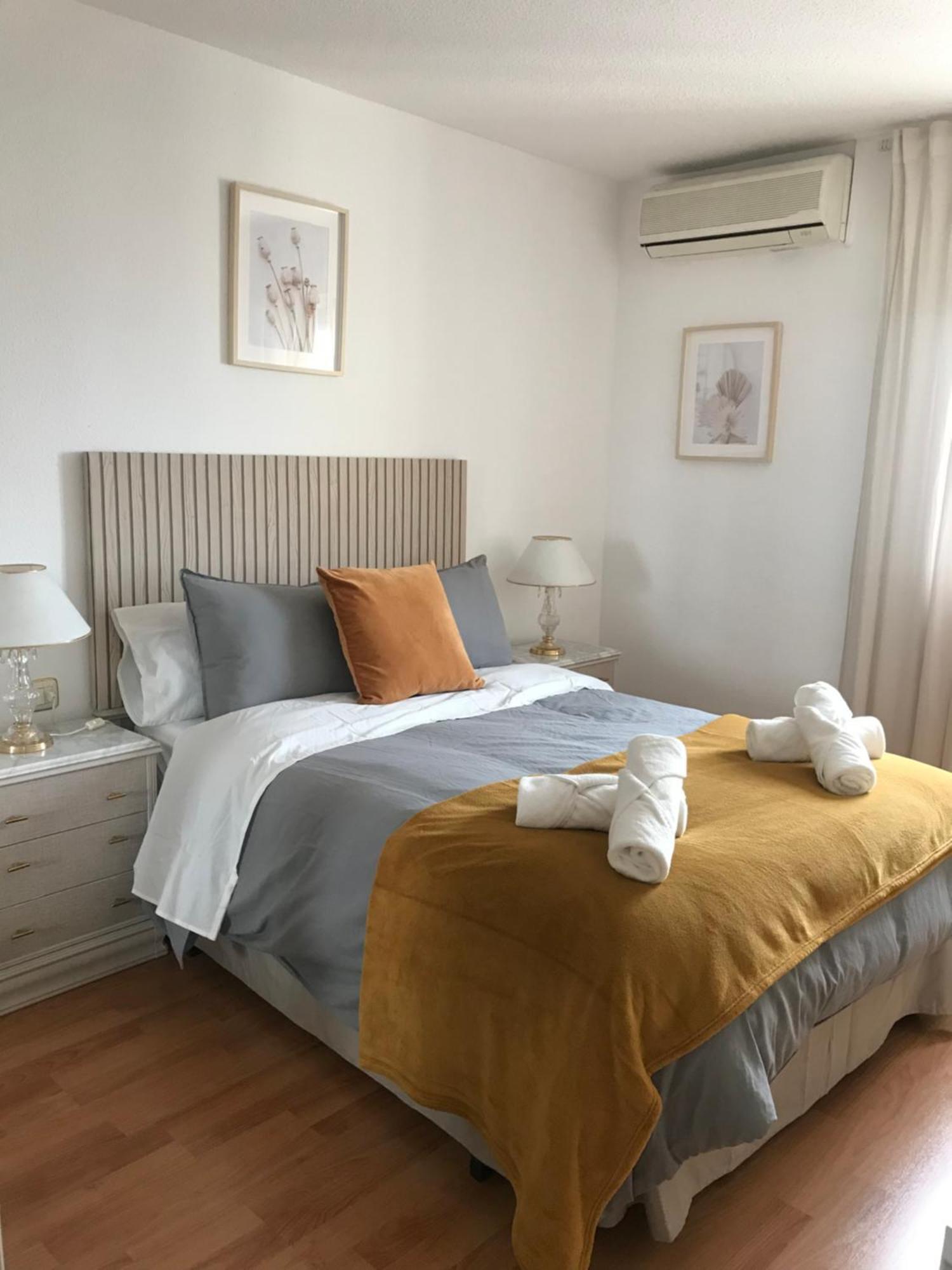 סביליה Tkm Home Amplio Y Familiar, Terraza Privada מראה חיצוני תמונה