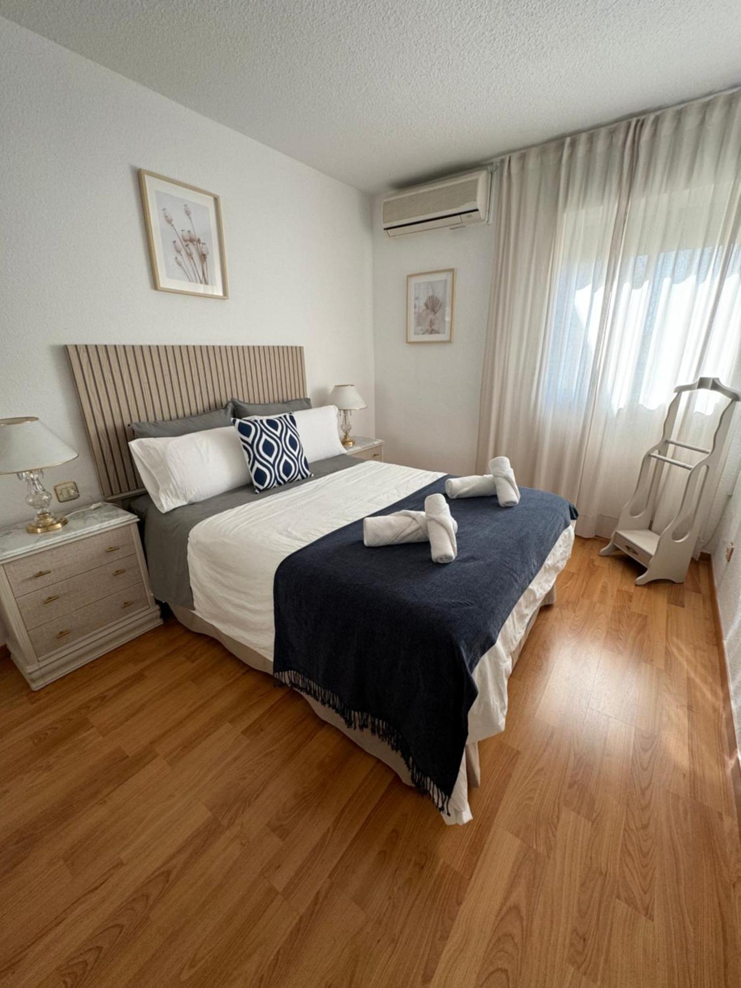 סביליה Tkm Home Amplio Y Familiar, Terraza Privada מראה חיצוני תמונה