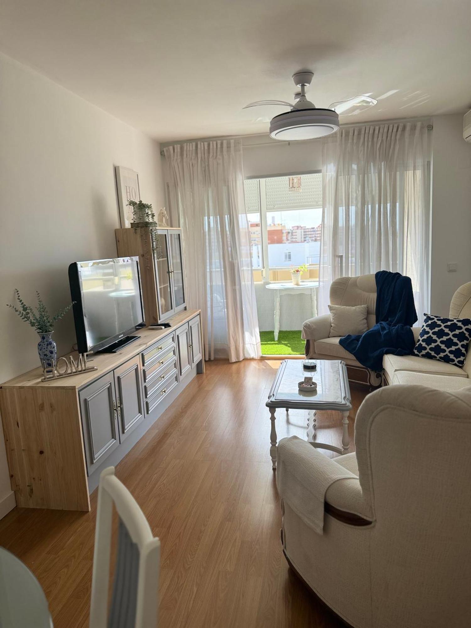 סביליה Tkm Home Amplio Y Familiar, Terraza Privada מראה חיצוני תמונה